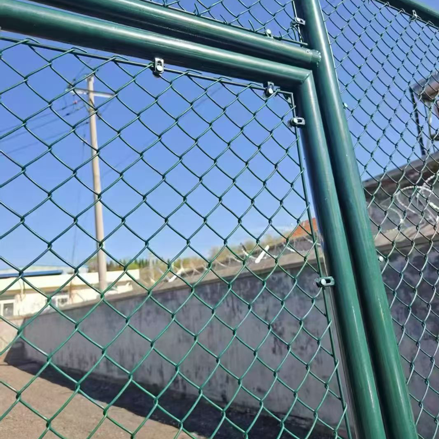 chain link fence chain link fence