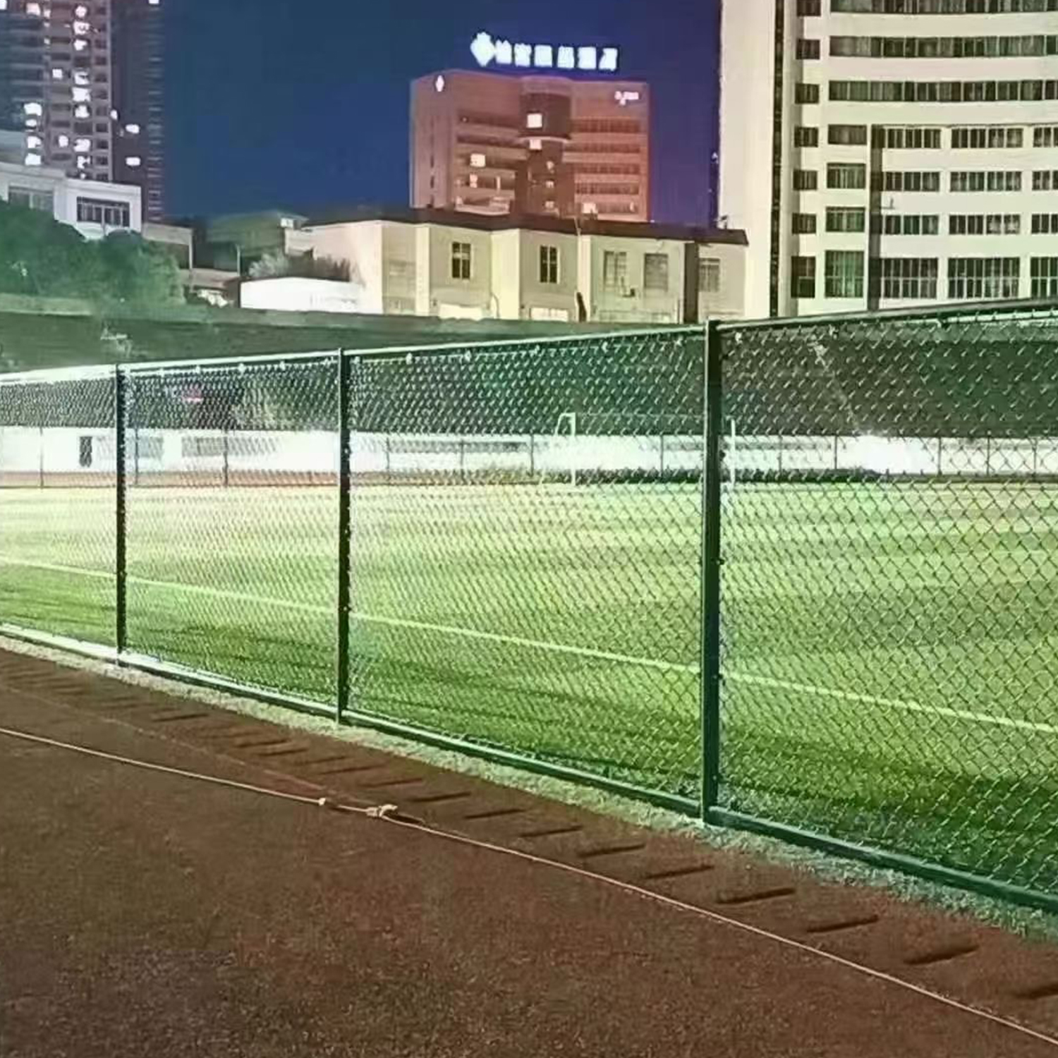 chain link fence chain link fence